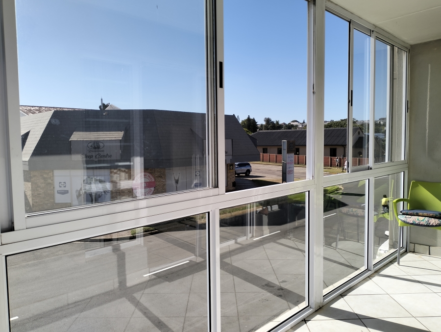 To Let 2 Bedroom Property for Rent in Jeffreys Bay Central Eastern Cape